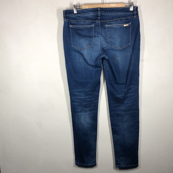 White House Black Market girlfriend fit floral embroidered jeans size 4 - Picture 6 of 12